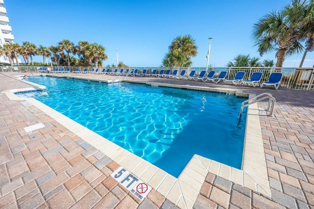 Вилла Baywatch Renovated, Unobstructed Oceanfront Views! Миртл-Бич Экстерьер фото