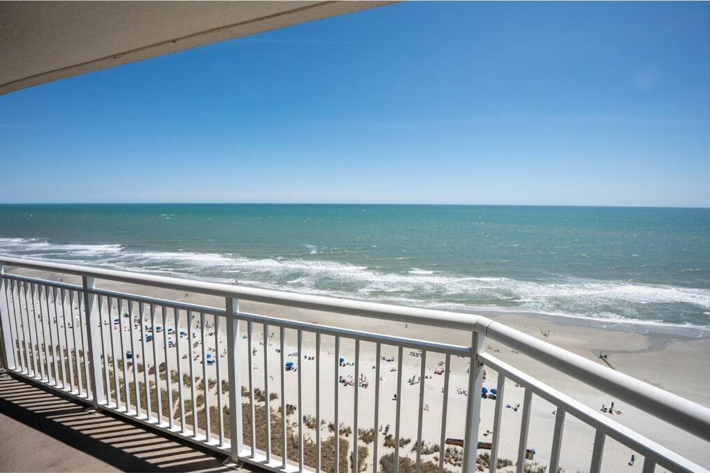 Вилла Baywatch Renovated, Unobstructed Oceanfront Views! Миртл-Бич Экстерьер фото